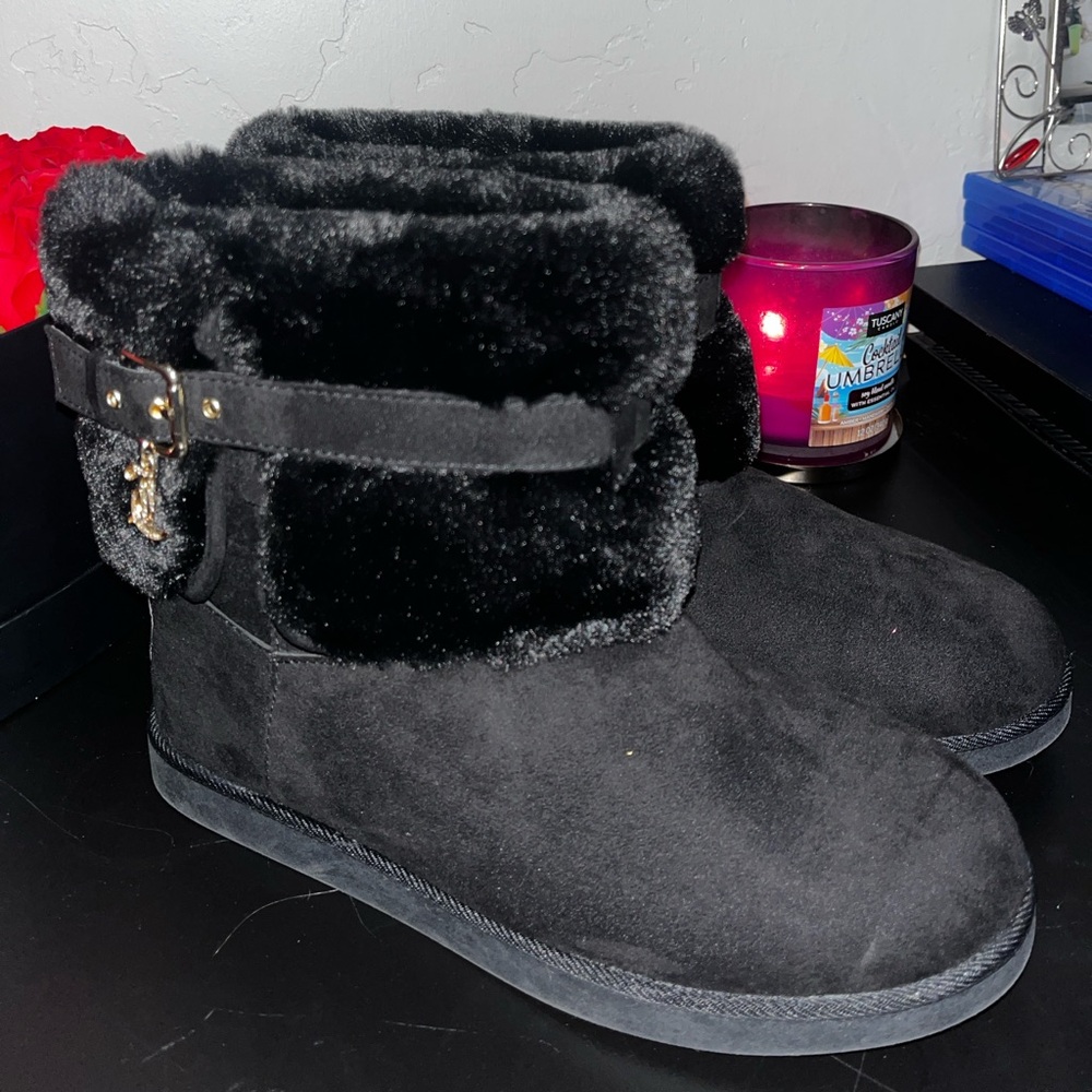 Juicy couture boots